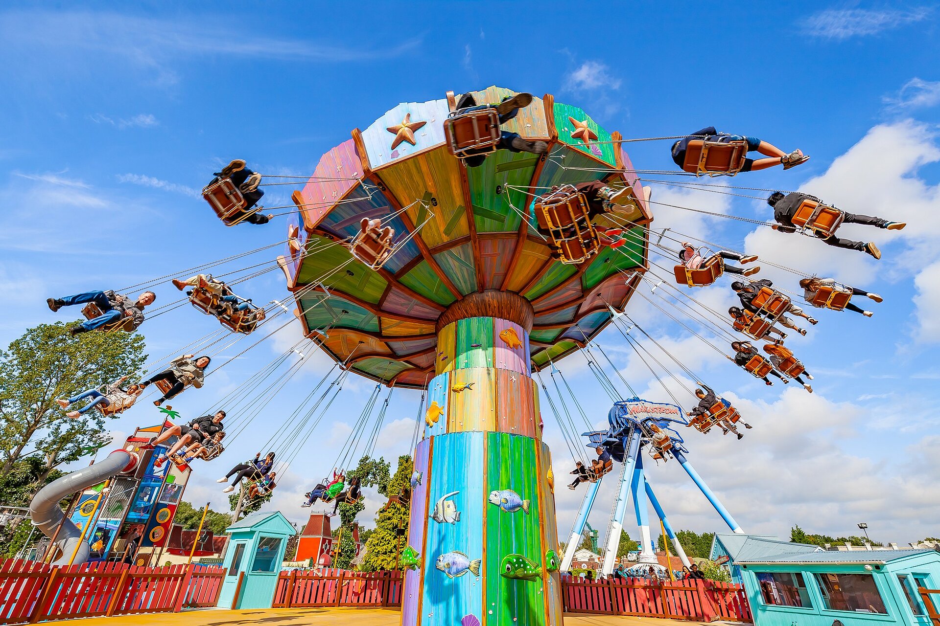 What Are The UK’s Best Theme Parks? Centaur Travel